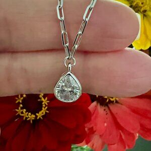 Melinda Maria Drop of Perfection Necklace - SILVER - NWT - ARCHIVED STYLE!